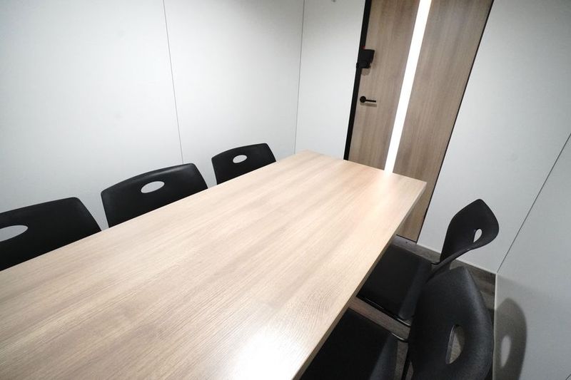 ミニマルワークスペース南森町 ミーティング - 【ミニマルワークスペース南森町】