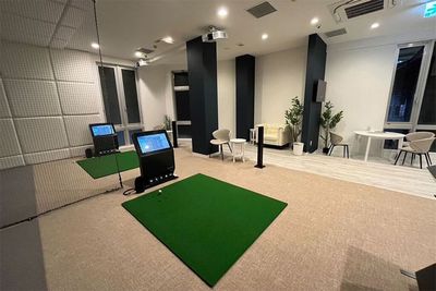 24時間OPENのインドアゴルフ練習場⛳️体験ゴルフレッスン付き（レッスン20分程度、フリー練習30分程度） - マイゴルフレーン天王寺店