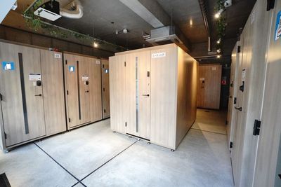 ＜ミニマルワークスペース南森町No.8＞南森町駅徒歩5分！Wi-Fi完備！モニターあり/テレワーク/Web会議/面接 - 【ミニマルワークスペース南森町】