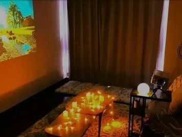 シネマ利用イメージ - レンタルスペースemu アメ村・心斎橋アクセスよし✨レンタルスペースemuの室内の写真