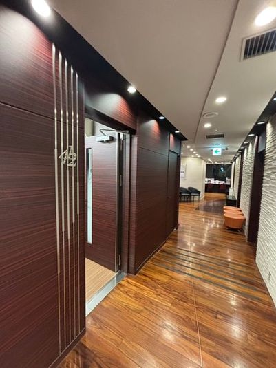 グランドピアノ防音部屋 412番教室 - ミュージックアベニュー栄