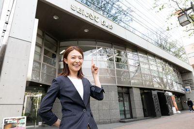 地下鉄矢場町駅から徒歩３分
セイジョウビル5Fです。
このエリアで一番大きなビルです（若宮大通沿い） - 【名古屋矢場町3分NYスタイル空間】D→START名古屋栄本店 Ⅾ→START名古屋本店「第1セミナールーム＆スタジオ」の外観の写真