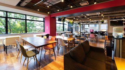 セミナールーム＆スタジオはコワーキングスペースと隣接しています。
NYスタイルのおしゃれな空間です。 - 【名古屋矢場町3分NYスタイル空間】D→START名古屋栄本店 Ⅾ→START名古屋本店「第1セミナールーム＆スタジオ」の入口の写真