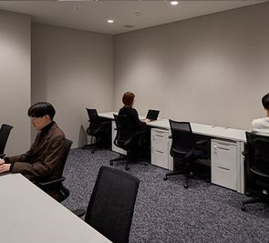 大宮駅から徒歩5分！【R07（6名席用）】社員1人・1時間から使える“分散オフィス“ - 大宮サクラスクエアモール2階WAW大宮