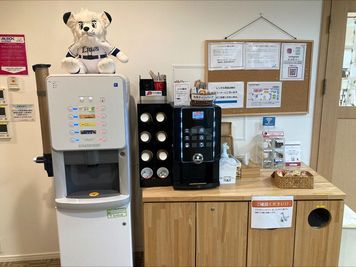 フリードリンクのご利用可能 - エミフィス練馬 木製半個室【B1】席の設備の写真