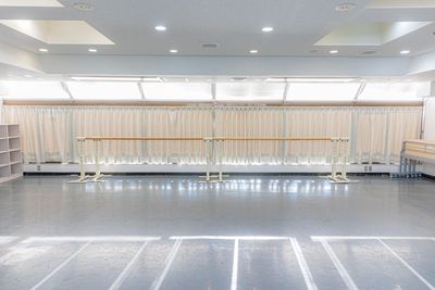日本芸術専門学校 日本芸術専門学校 練習スタジオ(第11教室)の室内の写真
