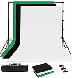 背景 - ニュースリリース１・ルーム YouTube配信・録画１名様までの使用　光回線10GBPSの設備の写真