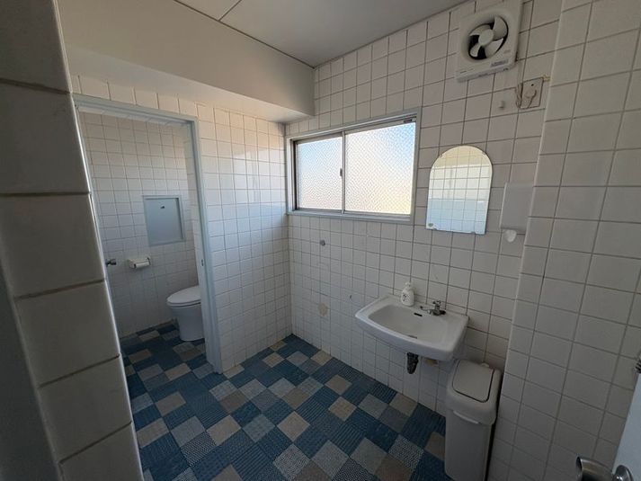 シェアサロン　豊中曽根 - 植村ビル