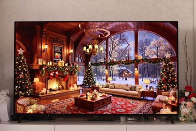 パナソニック65インチTV - レンタルスペース恋姫館天王寺店セルフスタジオ 恋姫セルフスタジオ天王寺駅♡最高級バカラシャンデリアの個室戸建ての室内の写真
