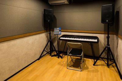 JR大森駅より徒歩3分の駅近スタジオ  楽器/声楽/ボイストレーニング等使いやすいANNEX booth3です - 日本芸術専門学校