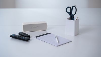 筆記用具・Bluetoothスピーカー・メディアストリーミング端末 - スペースTAKAYA 湯島店の室内の写真