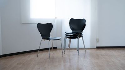 スタッキングチェア  × 8脚 - スペースTAKAYA 湯島店の室内の写真