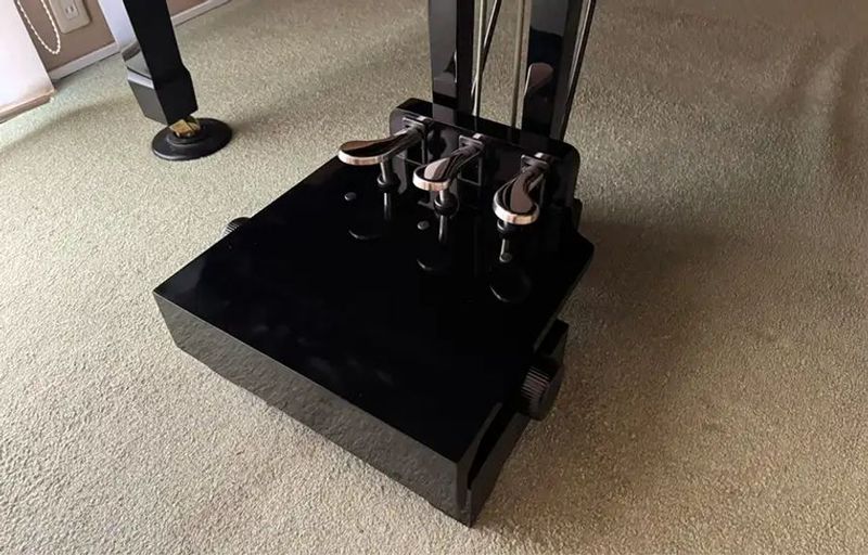 当日予約歓迎-名駅防音室グランドピアノ練習室(A) - レンタルスペースALBE