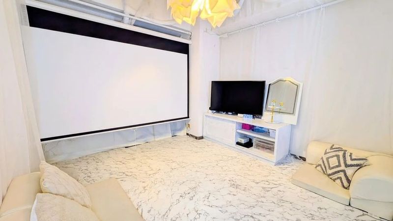 ノイエ桃谷 - ノイエ桃谷