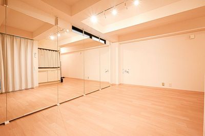 SMILEスタジオ 池下 SMILEスタジオ 池下店の室内の写真