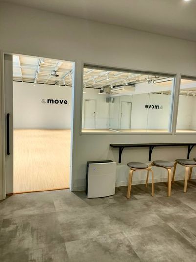 アンドムーブ　ダンススタジオ - &move dance studio