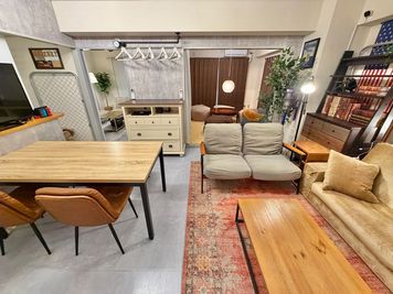 3種類のデザイナーズルーム📸 - 【広スペ】町田 町田の広いレンタルスペースの室内の写真