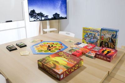 ボードゲーム好きのオーナーがセレクトした、遊び応えのある本格ボードゲームを全15種類ご用意しています。 - レンタルスペースオリーブ 三ノ宮店 OLIVE【オリーブ】三ノ宮駅東口　広い・安い・綺麗な会議室の設備の写真