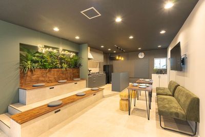 647_SpemoLOUNGE新宿の室内の写真