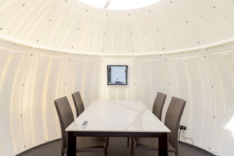 貸しドームハウス「ダイニングルーム」 - 信州ドームパーク　安曇野