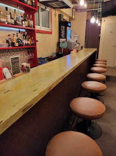 池袋の隠れ家BARのレンタルスペース - BAR FIORE