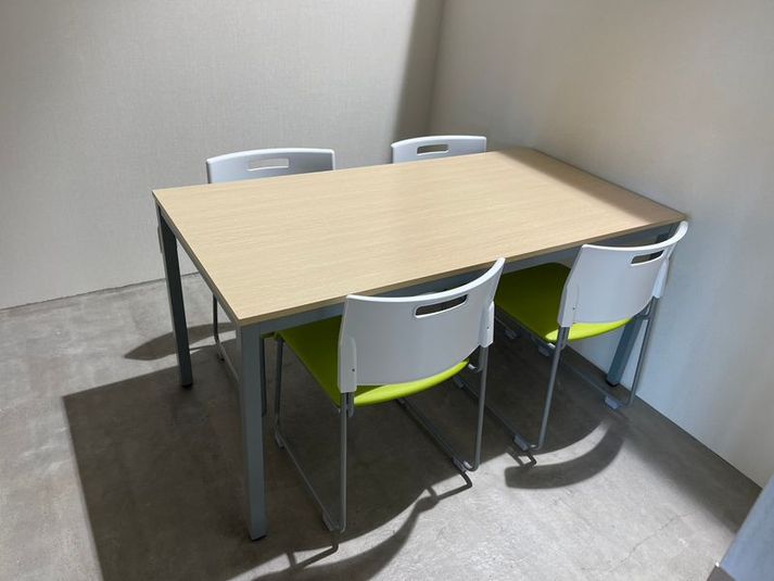 やさいバス食堂掛川店 会議室A（～4名用）の室内の写真