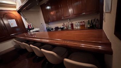 肘置きもついています - コンセプトルーム『LUMI』 【新宿区】新宿三丁目駅徒歩2分！コンセプトルーム『Lumi』の室内の写真