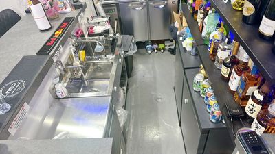 キッチン内 - カラオケバー neo 梅田2号店の室内の写真