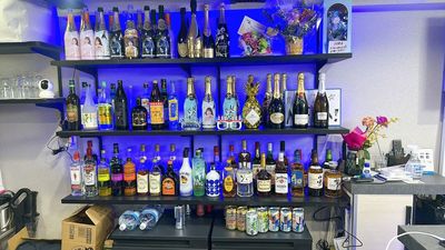 飲み放題メニューあり - カラオケバー neo 梅田2号店の室内の写真