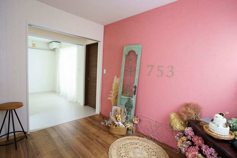 【京都・宇多野】自然光が差し込む白壁スタジオ - フォトスタジオTAMA