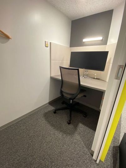 comolu神田東口　ひとり個室 - comolu 神田東口