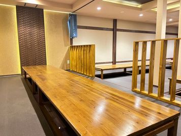 とたんの板場　武蔵小杉店 【17時以降】最大60名様OK◆全面掘りごたつ和のスペース◆の室内の写真