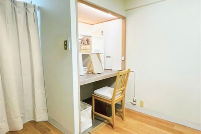 デスク - レンタルサロン AndSTAR 博多店 レンタルサロン AndSTAR 博多２号店の設備の写真