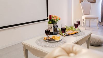 パーティーにもどうぞ - Cafenoma（カフェノマ）神田の室内の写真