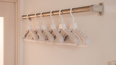 ハンガーです。 - Cafenoma（カフェノマ）神田の設備の写真