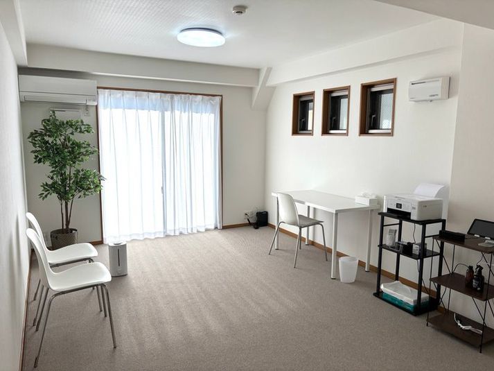 【自由が丘2分】静かな個室｜テレワーク・会議・面談・作業に最適 - TERRACE JIYUGAOKA