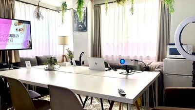 ストーン烏丸御池 貸し会議室・リモート・レンタルサロン・撮影スタジオの室内の写真