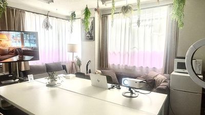 ストーン烏丸御池 貸し会議室・リモート・レンタルサロン・撮影スタジオの室内の写真