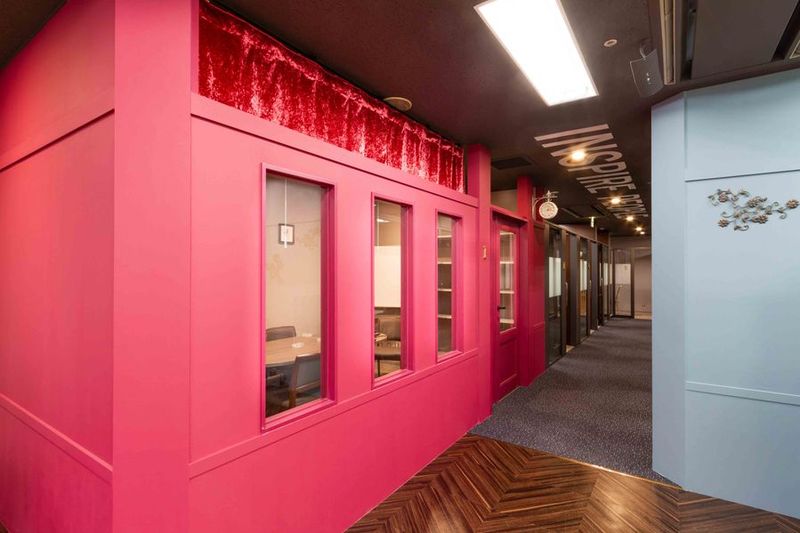 オンライン会議や商談など4名で使える会議室 - シェアオフィス・コワーキングスペース　ステージライン仙台駅前