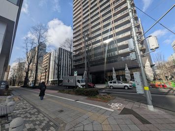 パークホームズ仙台中央の西側3棟目のマンション - サンホームセキュリティーの外観の写真