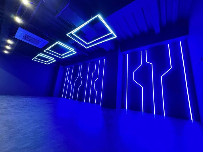 BUZZ熊本 2st｜広々スタジオ・リハーサル・撮影 - 【BUZZ熊本】ダンスレンタルスタジオ 24時間OK