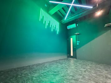 【BUZZ熊本】ダンスレンタルスタジオ 24時間OK BUZZ熊本 3st｜ダンス・映え撮影スタジオの室内の写真