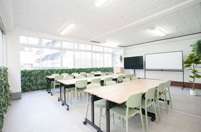 sugar神田 sugar神田　広くて安い綺麗でおしゃれなスペースの室内の写真