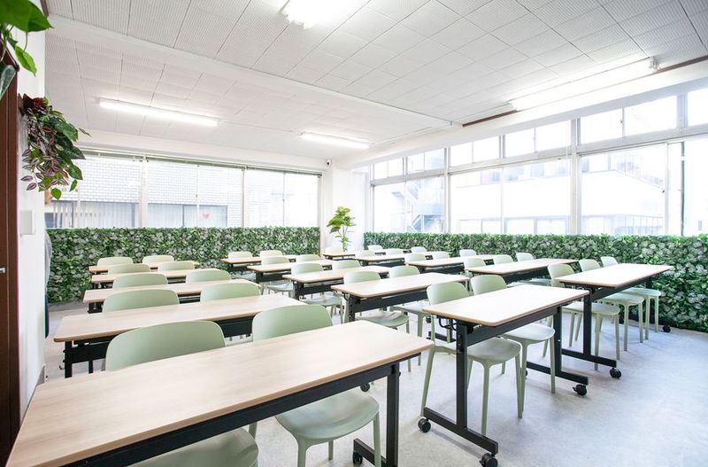 sugar神田 sugar神田　広くて安い綺麗でおしゃれなスペースの室内の写真