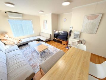 【無料駐車場あり】最大15名様✨誕生会/歓送迎会/デート/女子会/撮影/同窓会に🎉地域最大！24時間営業📣 - 【広スペ】南林間