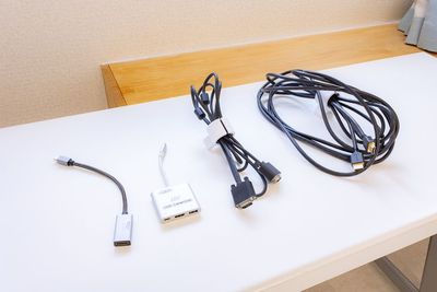 プロジェクター　ケーブル類 - いるか会議室　栄4丁目店（中日ビルから徒歩3分） いるか会議室　栄4丁目店の設備の写真