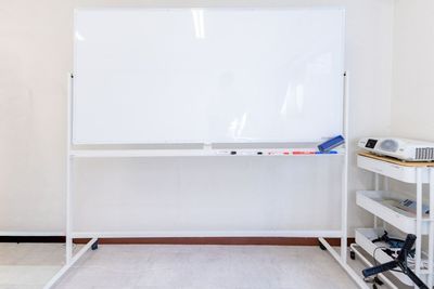 ホワイトボード - いるか会議室　栄4丁目店（中日ビルから徒歩3分） いるか会議室　栄4丁目店の設備の写真