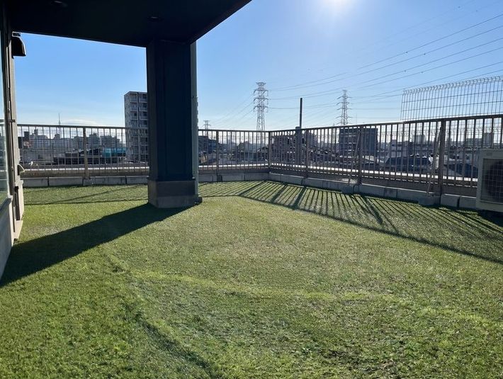 屋上レンタルスペース - 屋上スペース　TX「六町」駅前