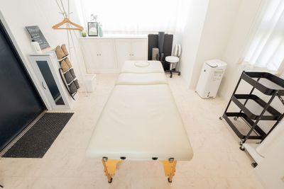 部屋全体 - レンタルサロンtreat立川店 完全個室プライベートサロンの室内の写真