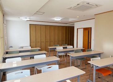 UTILITY会議室・研修ルーム 貸し会議室、研修室の室内の写真